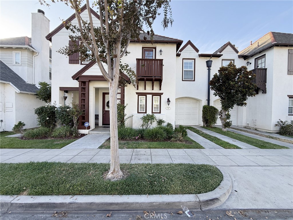 Carlyle at Lanes End (CRLE) - Residential Lease