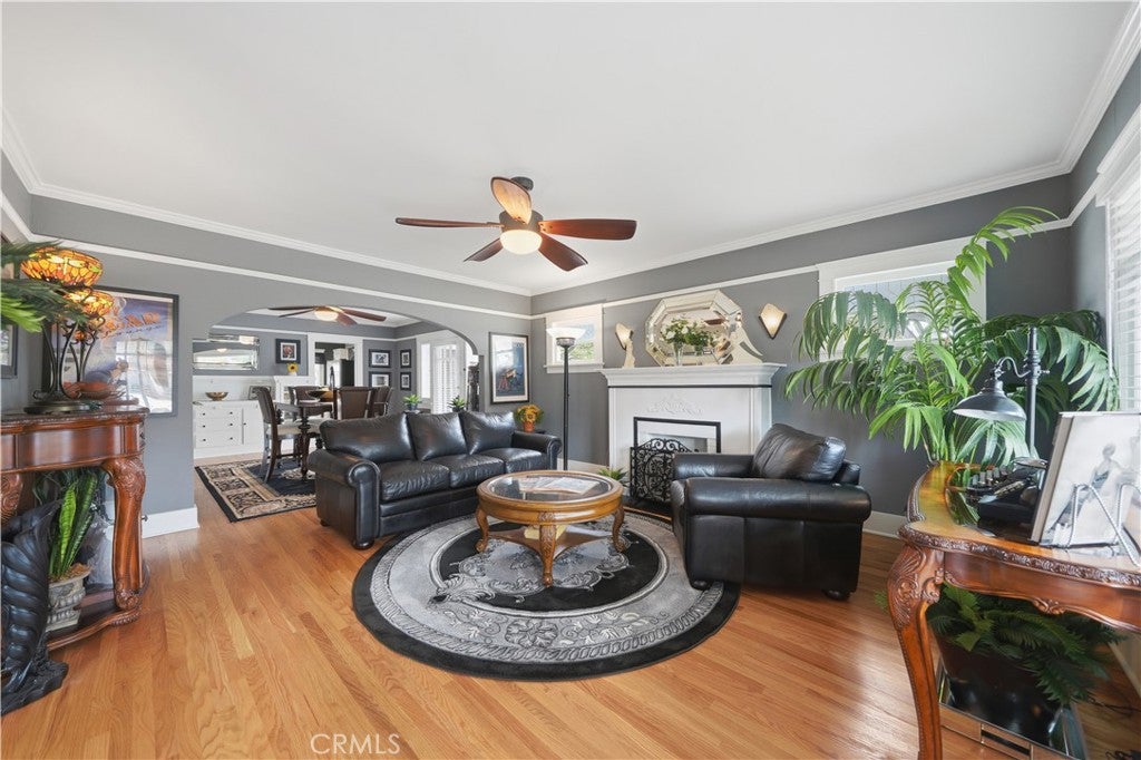 292 N Waverly
