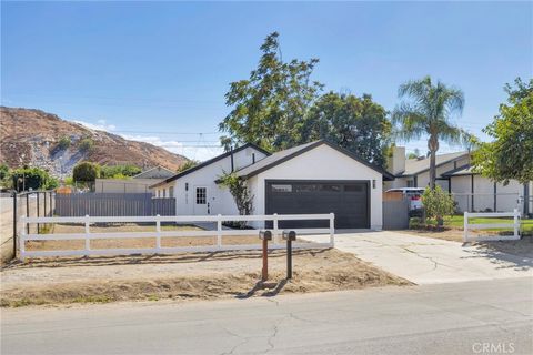 18193 10th Street Bloomington CA 92316
