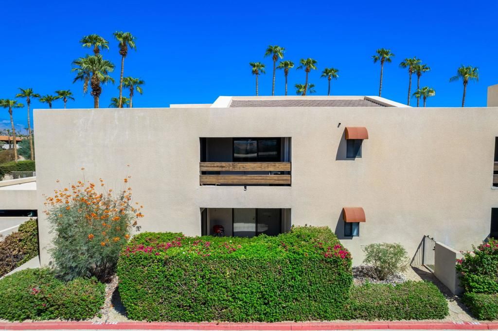 Photo of 255 S Avenida Caballeros #111, Palm Springs, CA 92262 (MLS # 219116581DA)