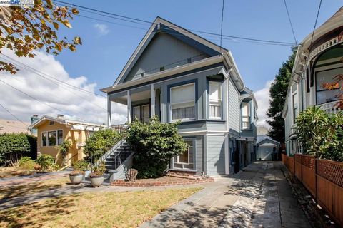 Photo of 1540 Mozart St St, Alameda, CA 94501 (MLS # 41120064)