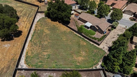 Tiny photo for 609 Navajo AVE, Paso Robles, CA 93446 (MLS # NS26168391)