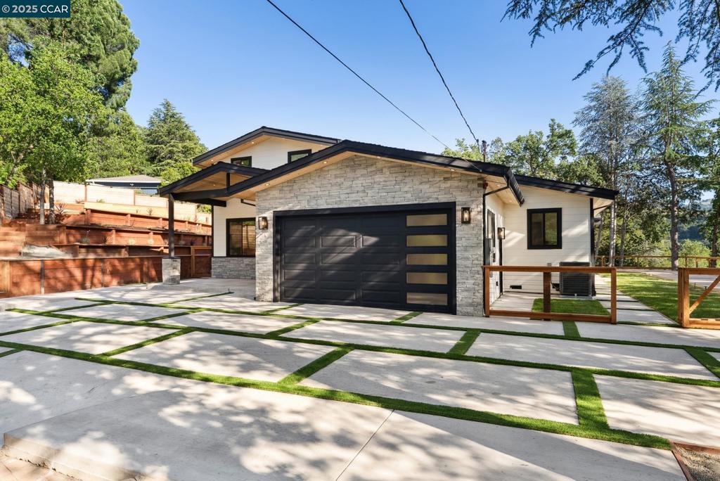 17 Julianne Ct