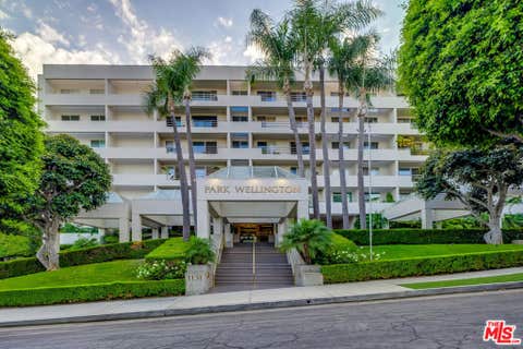 Photo of 1131 Alta Loma Road #208, West Hollywood, CA 90069 (MLS # 26894319)