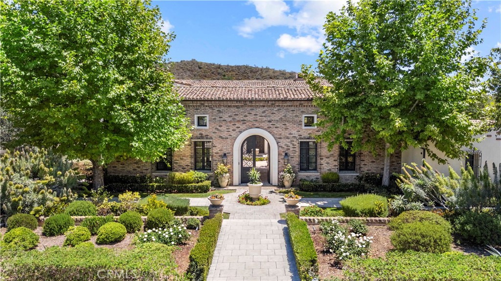 40 Echo Glen
