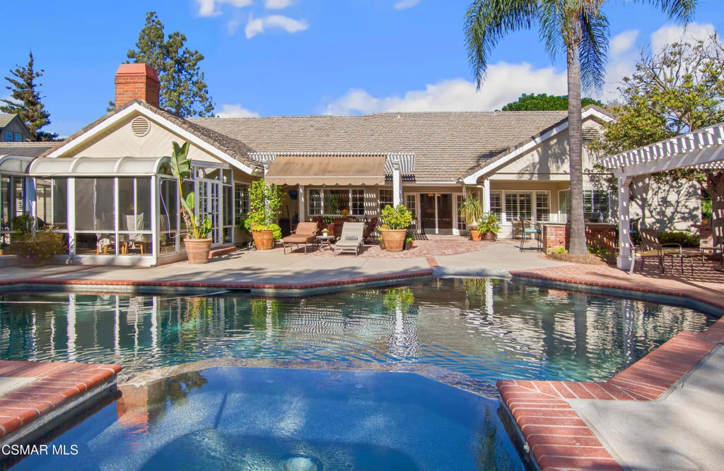 2777 Los Pinos Circle