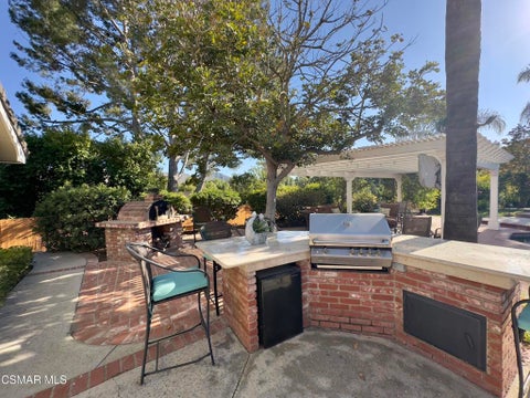 Tiny photo for 2777 Los Pinos Circle, Camarillo, CA 93012 (MLS # 226004638)
