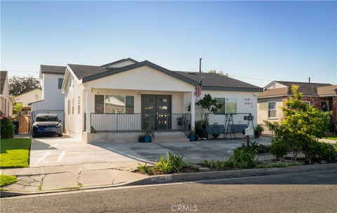 Photo of 5139 Barlin AVE, Lakewood, CA 90712 (MLS # PW26207918)
