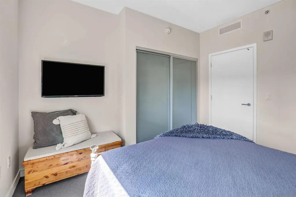 San Diego, California 92101, United States, 2 Bedrooms Bedrooms, ,2 BathroomsBathrooms,Residential,Active,128063