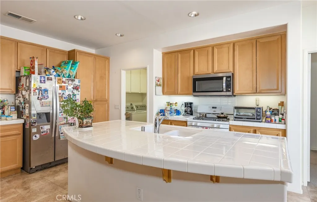 Beaumont, California 92223, United States, 2 Bedrooms Bedrooms, ,2 BathroomsBathrooms,Residential,Active,249198