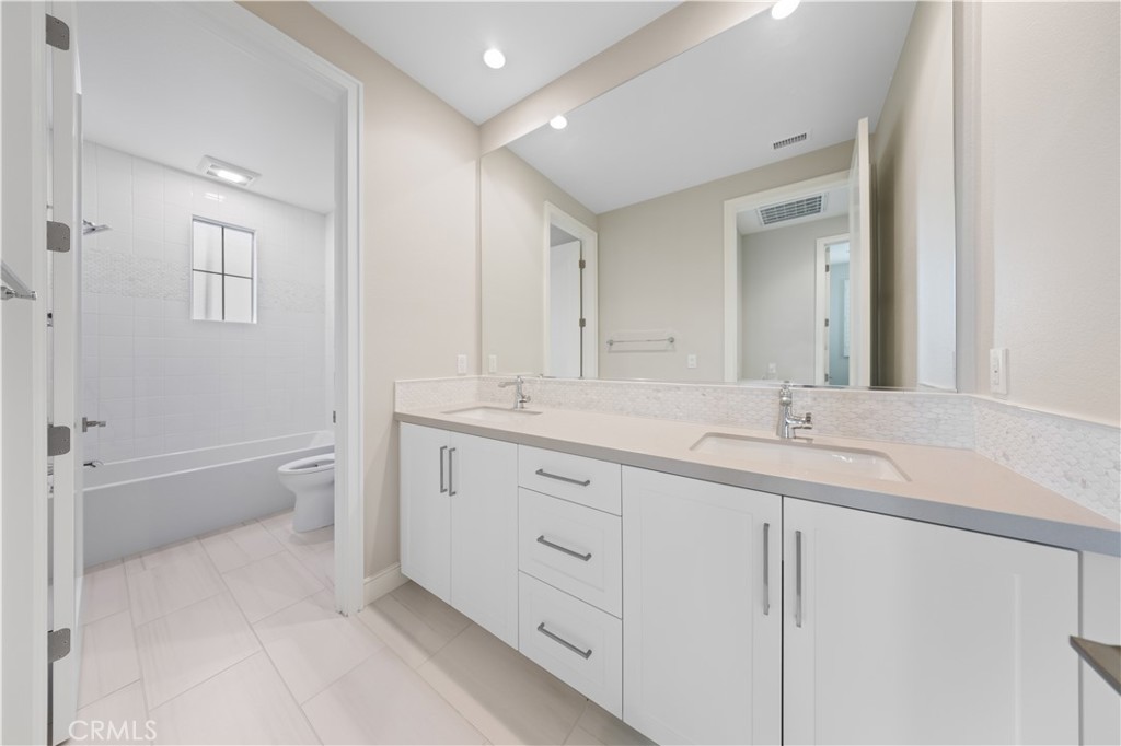 Fresco - Residential Lease
