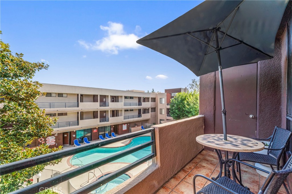 7826 Topanga Canyon Blvd 308