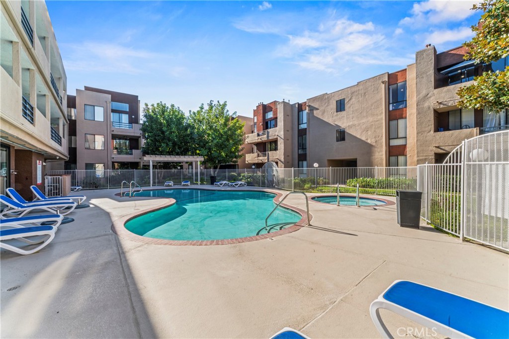 7826 Topanga Canyon Blvd 308