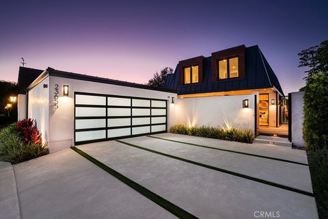 Photo of 23655 Tampico, Dana Point, CA 92629 (MLS # OC26025888)