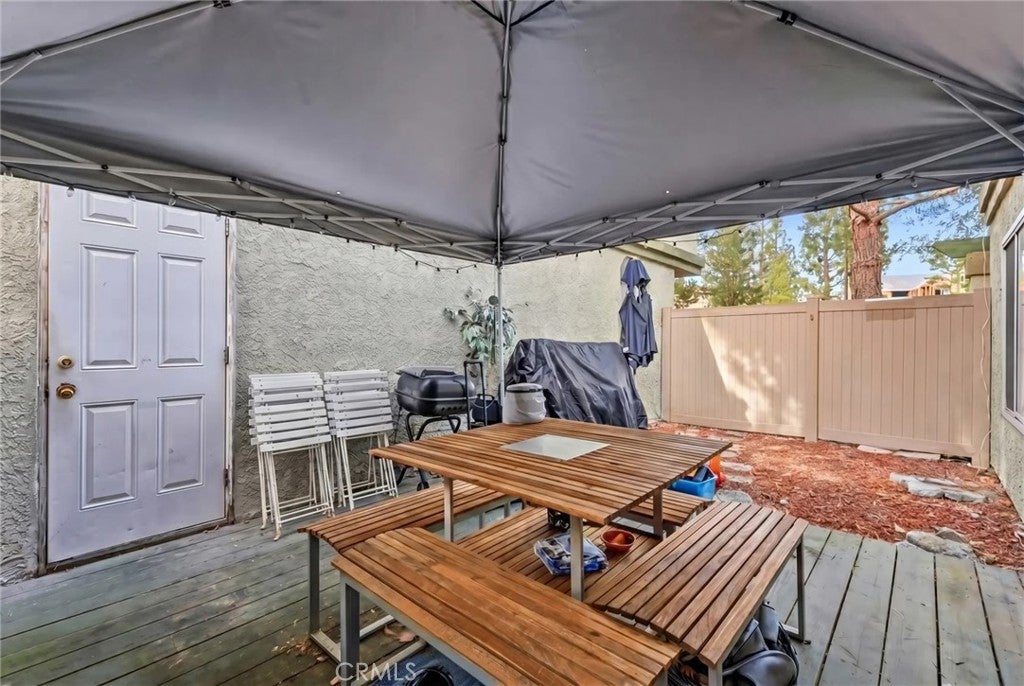8439 Sunset Trail B