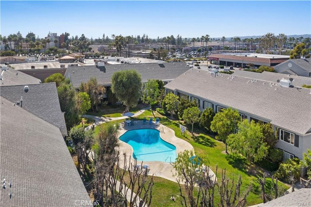 Meridith Manor - Residential