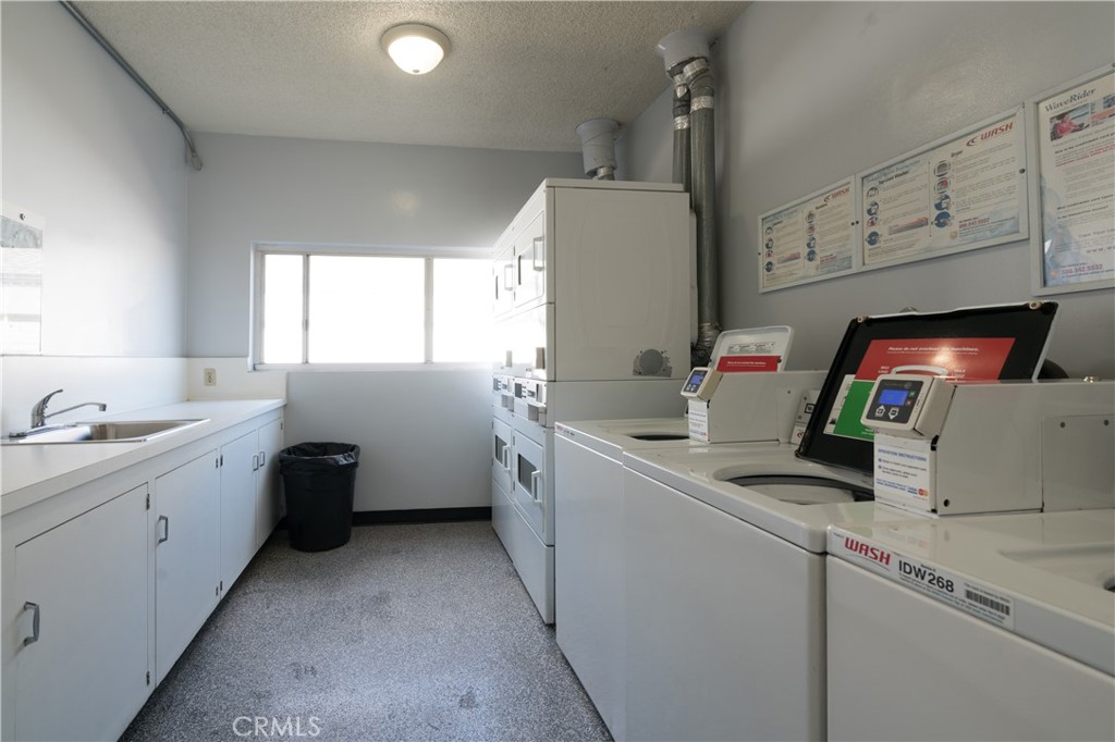 Meridith Manor - Residential