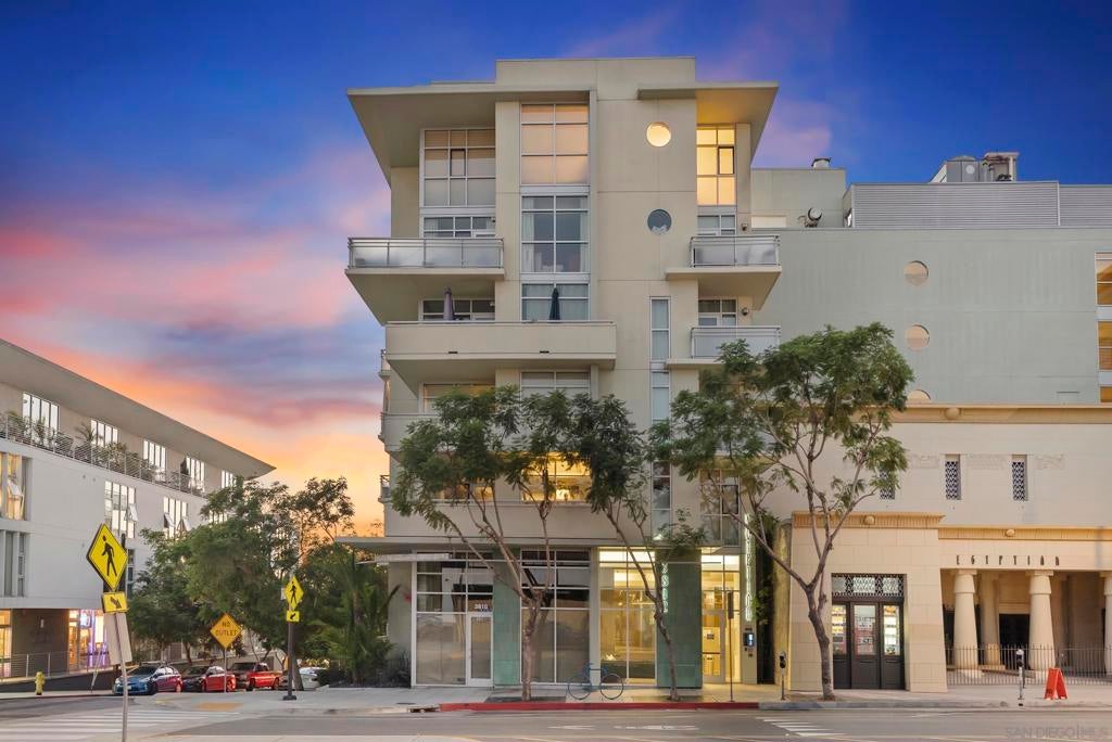 3812 Park Blvd. 208