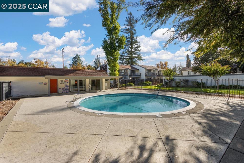 MENDOCINO - Residential