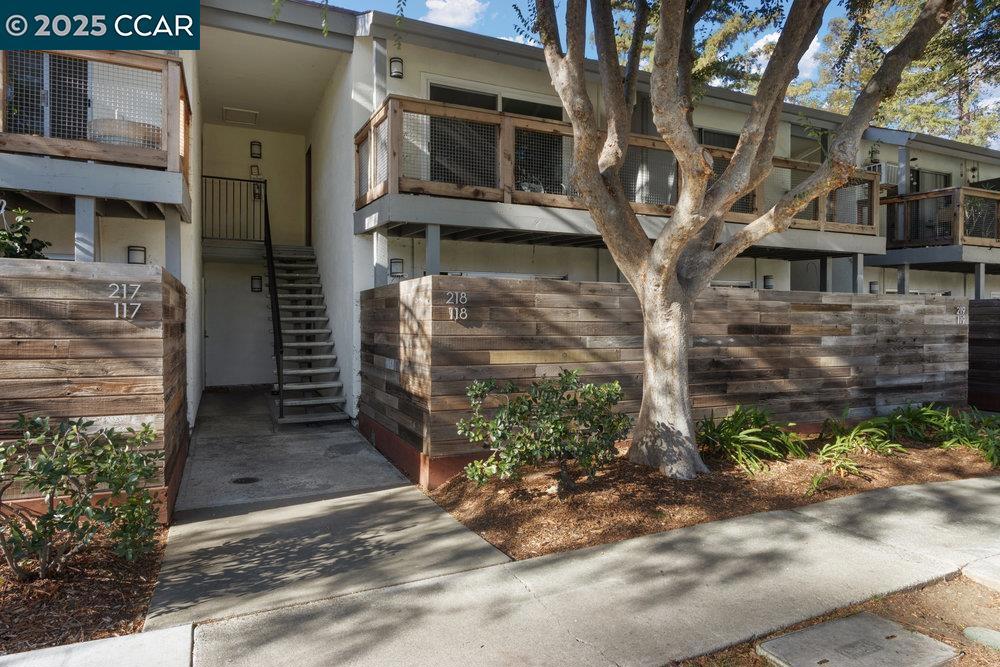 MENDOCINO - Residential