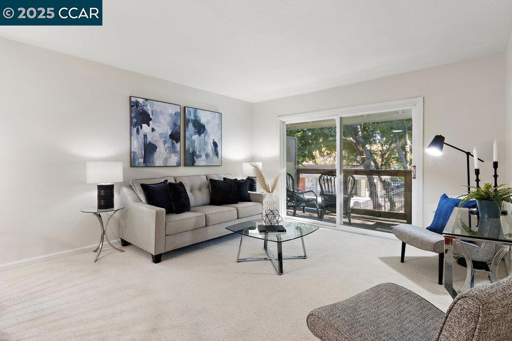 MENDOCINO - Residential