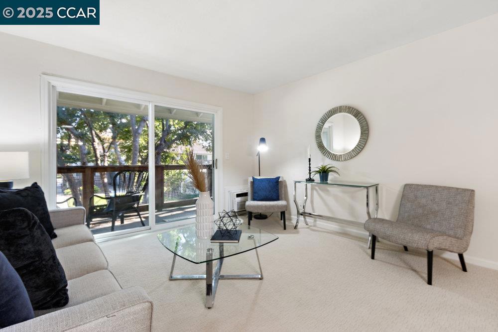 MENDOCINO - Residential