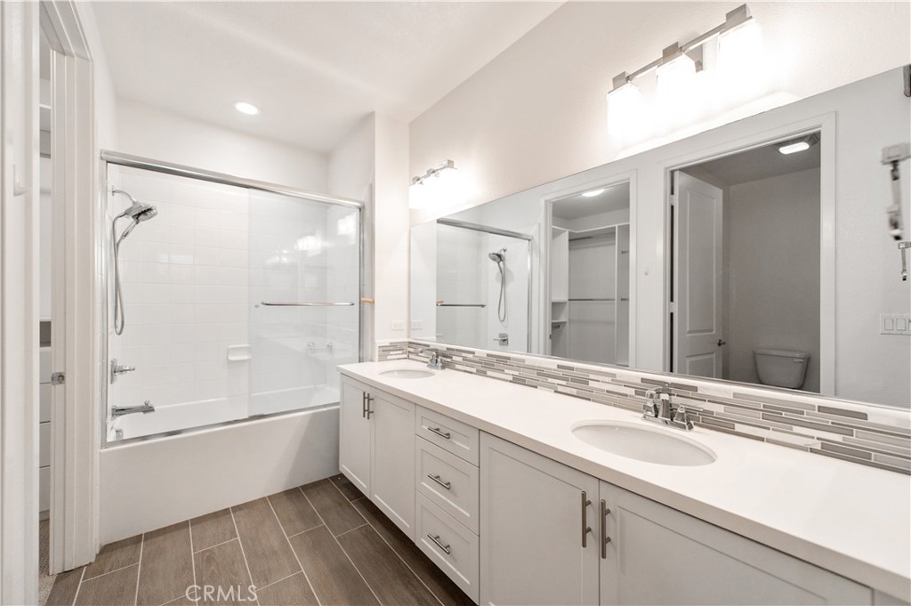 Vine - Residential Lease