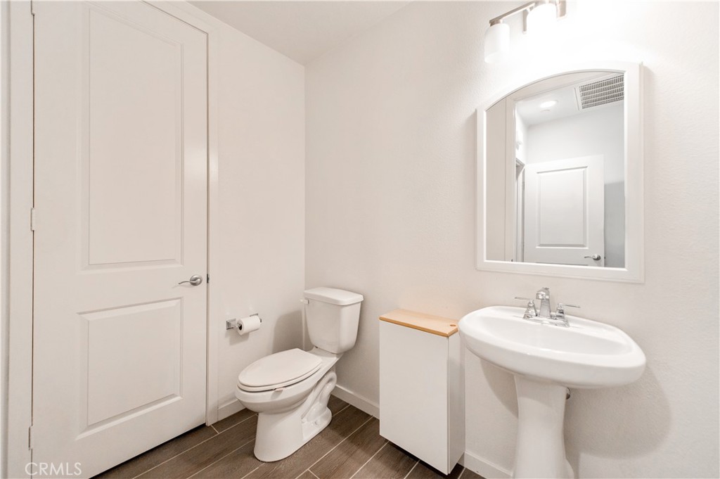 Vine - Residential Lease