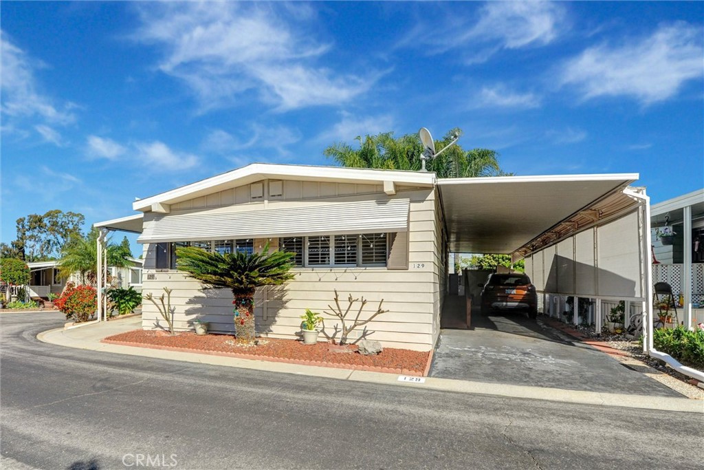 1001 W Lambert Rd #SPC 129