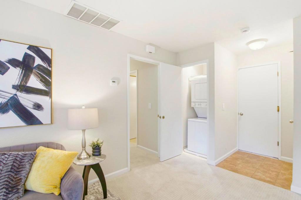 18944 Sara Park Circle