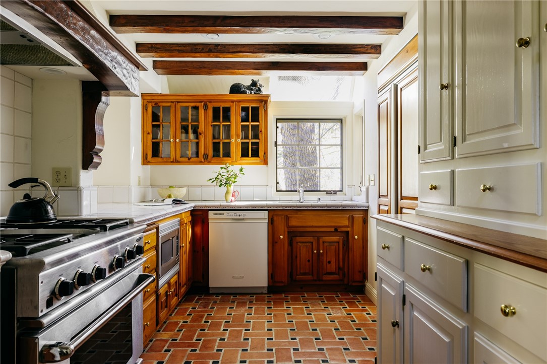 Arrowhead Woods (AWHW) - Residential