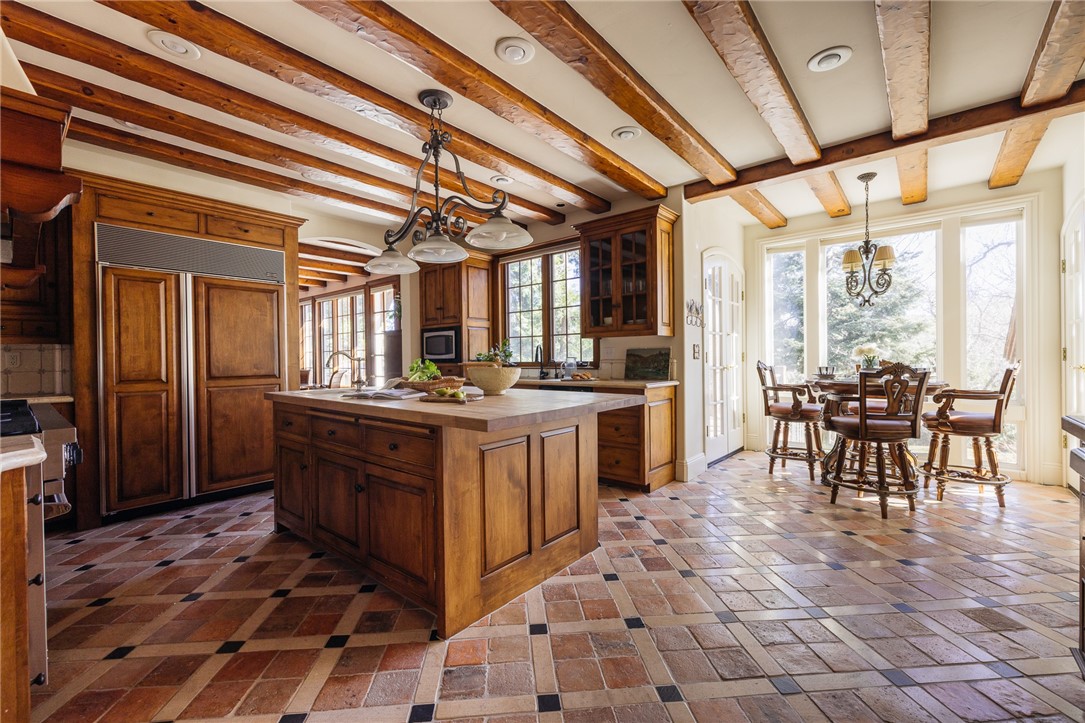 Arrowhead Woods (AWHW) - Residential