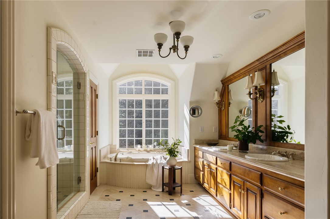 Arrowhead Woods (AWHW) - Residential