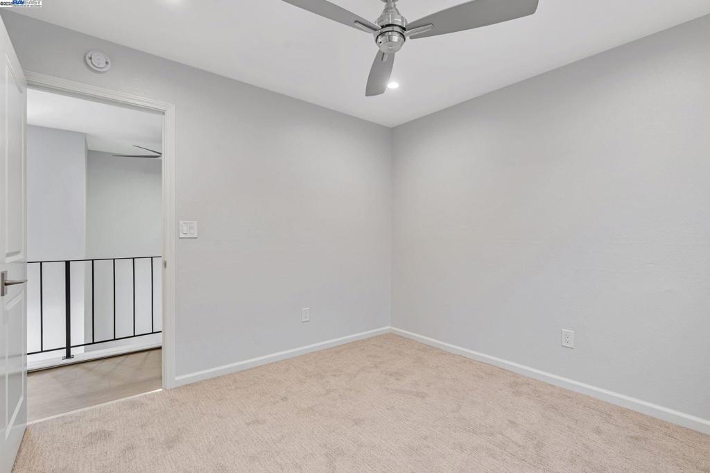 BRENTWOOD - Residential Lease