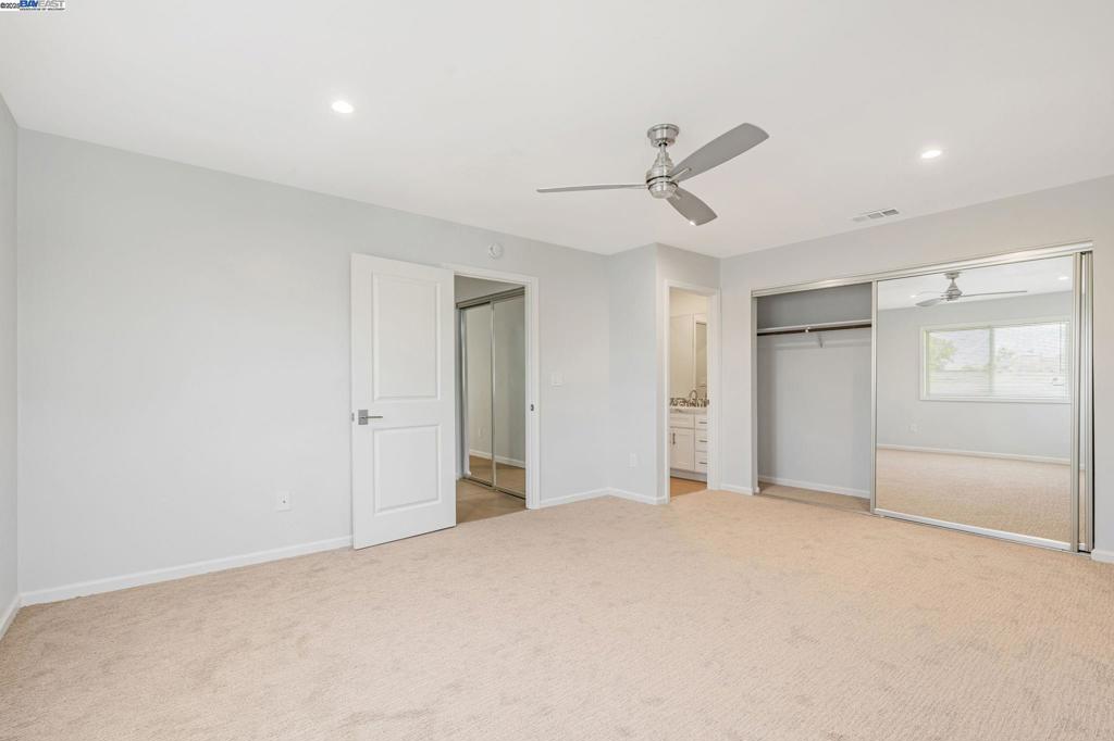 BRENTWOOD - Residential Lease