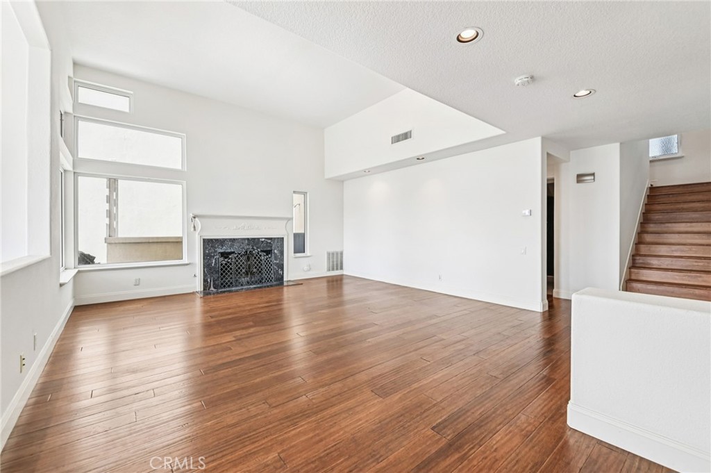 Spinnaker Bay (SY) - Residential