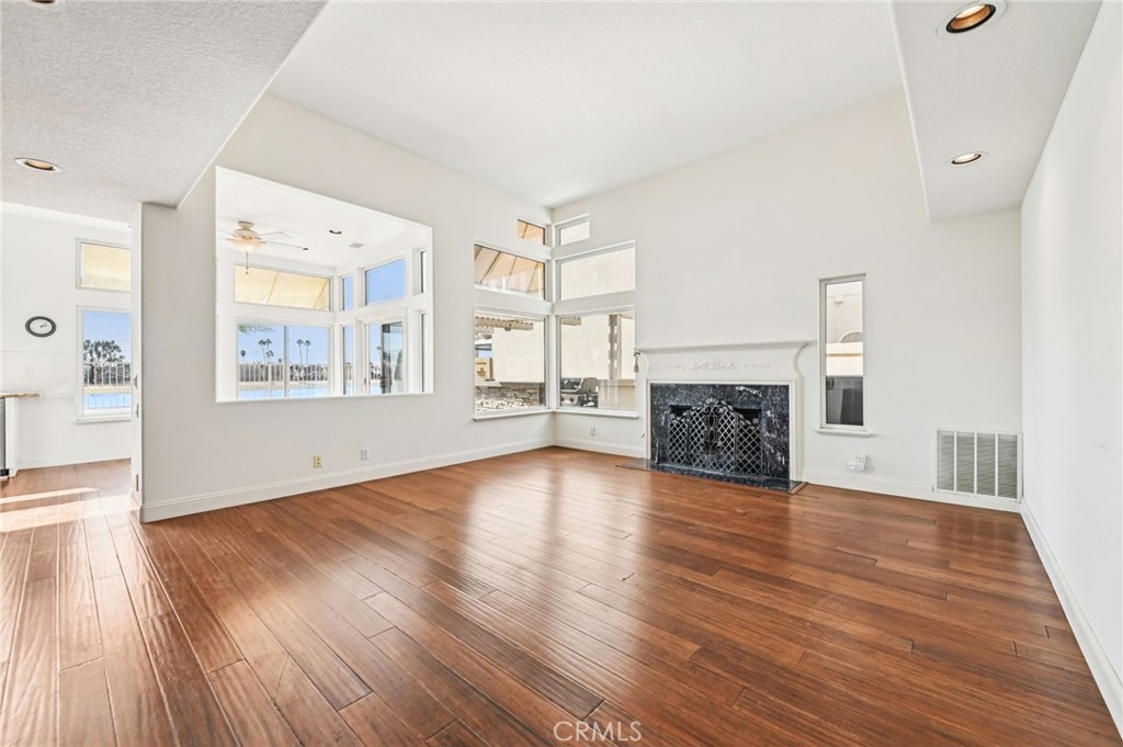 Spinnaker Bay (SY) - Residential