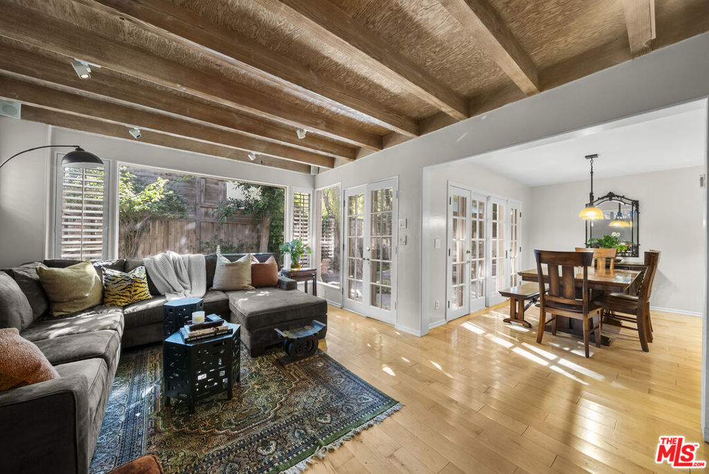 2377 N Beverly Glen Boulevard