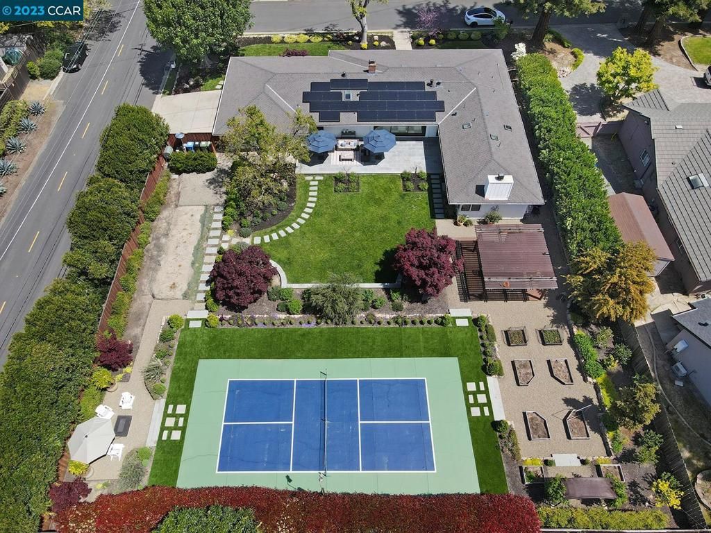 listing image 130729105082188731179