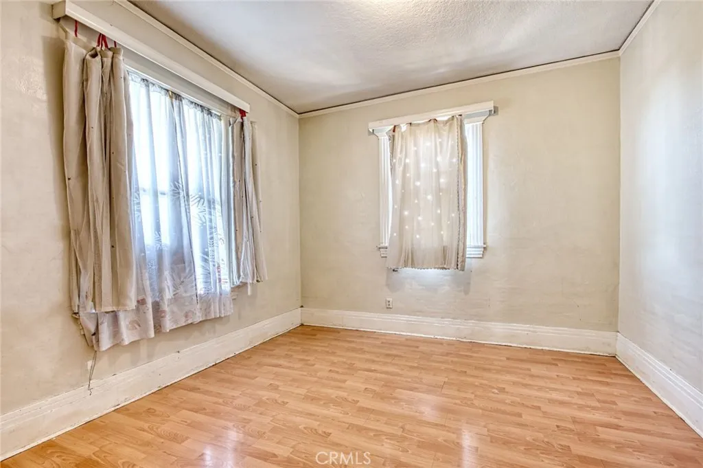 Los Angeles, California 90012, United States, 3 Bedrooms Bedrooms, ,2 BathroomsBathrooms,Residential,Active,157529