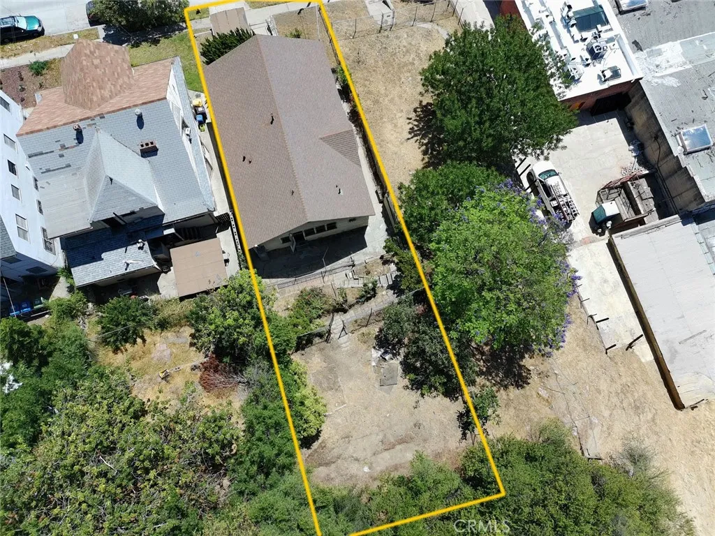 Los Angeles, California 90012, United States, 3 Bedrooms Bedrooms, ,2 BathroomsBathrooms,Residential,Active,157529