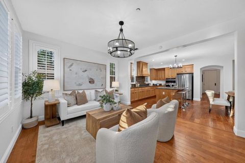 Tiny photo for 735 Painter Court, Gilroy, CA 95020 (MLS # ML82054831)