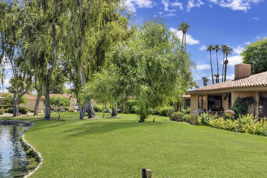 Sunrise C.C. - Residential