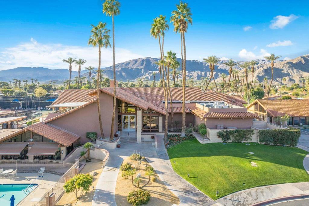 Sunrise C.C. - Residential