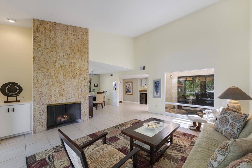 Sunrise C.C. - Residential
