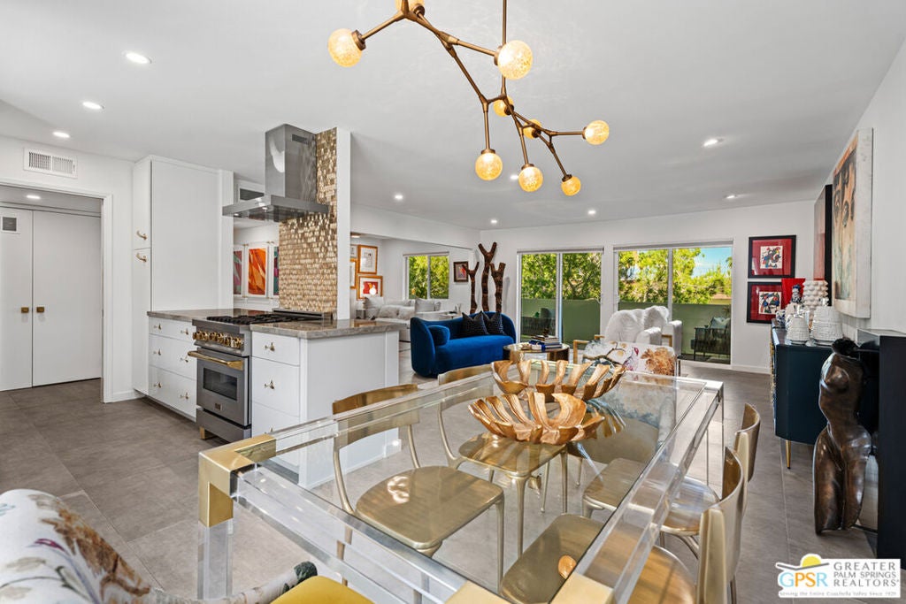 2300 S Palm Canyon Drive 31