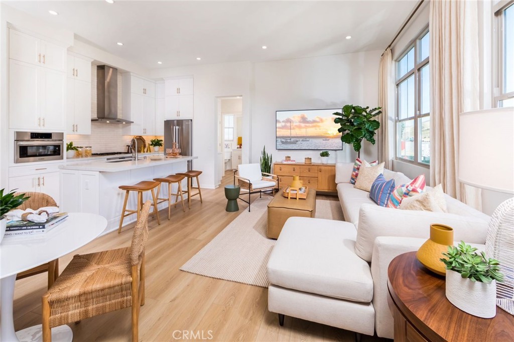 Lapis - Residential Lease