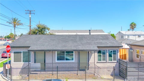 Photo of 1831 W 152nd ST, Compton, CA 90220 (MLS # DW26228907)