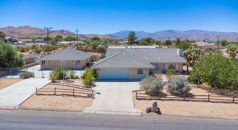 Photo of 8582 Frontera Avenue, Yucca Valley, CA 92284 (MLS # 219134295DA)