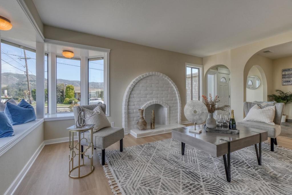 12 Graystone Drive